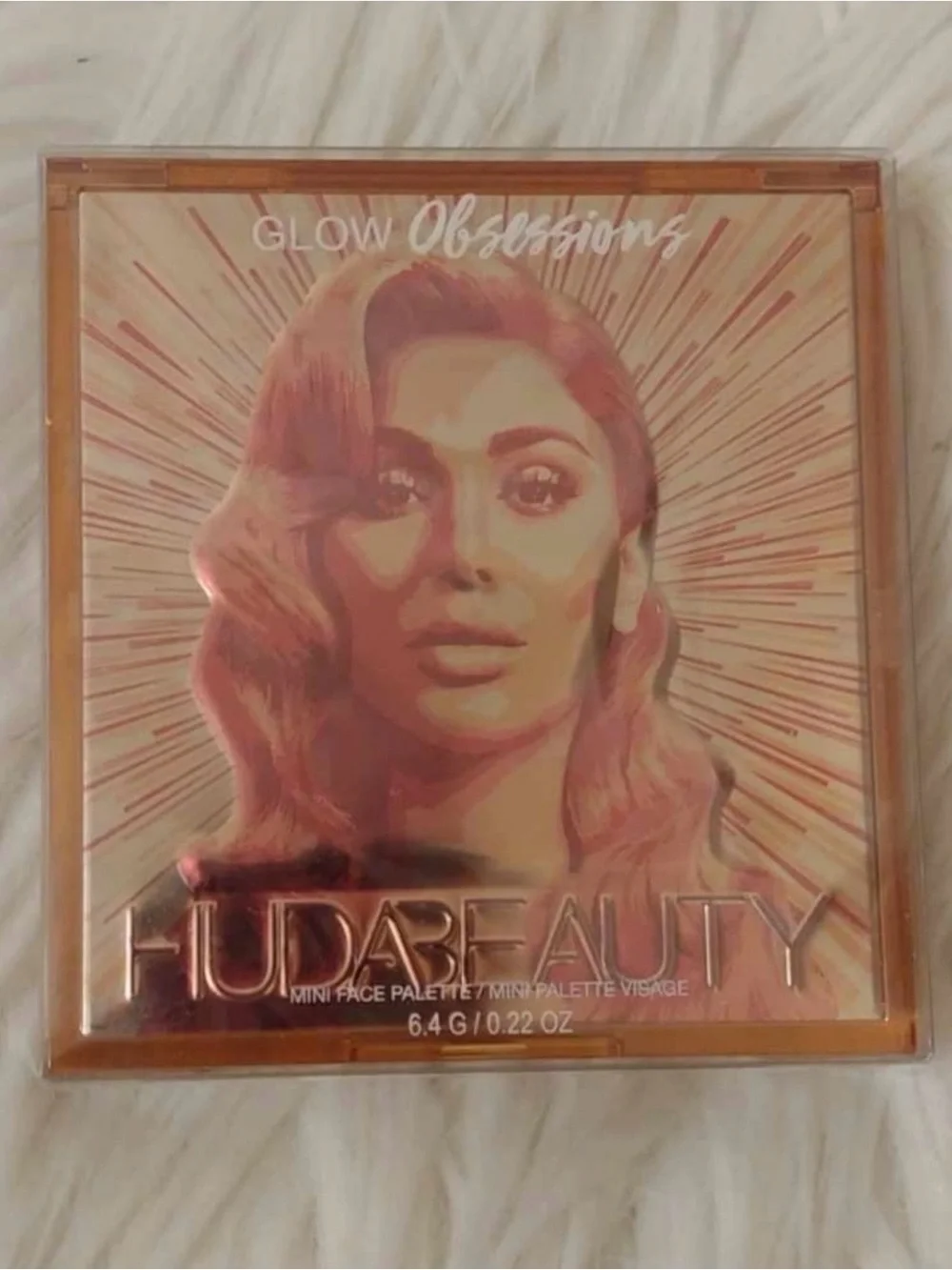 Huda Beauty - Mini Glow Obsessions Highlighter Face Palette - Medium Glow - BNIB